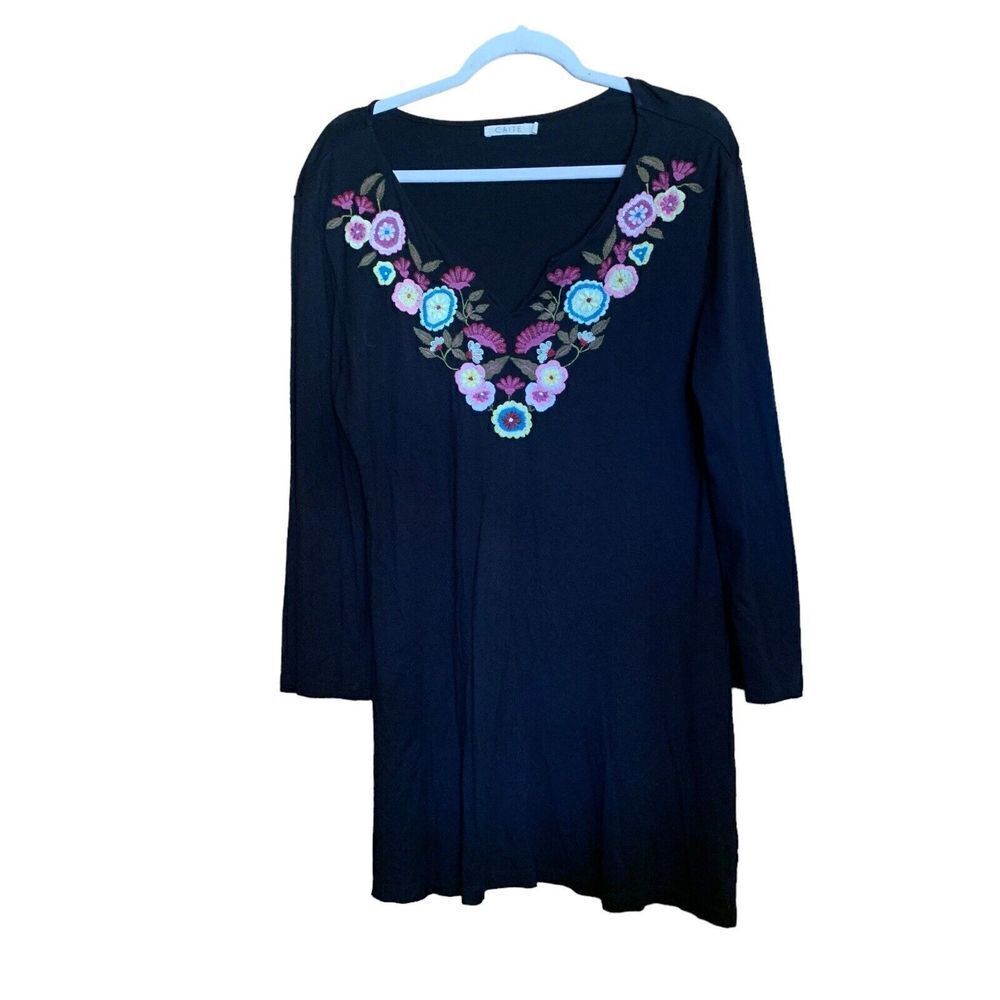 CIATE Womens Size XL Black Floral Embroidered Tunic Top Stretch Artsy Blouse